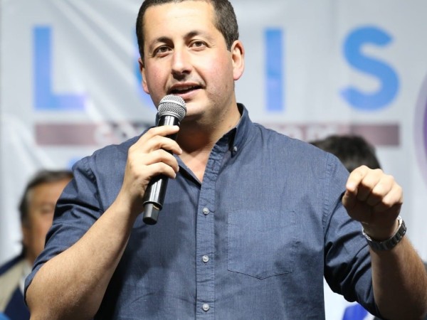El precandidato de la Lista 88 Diego Echeverría  inicia una nueva fase de la campaña