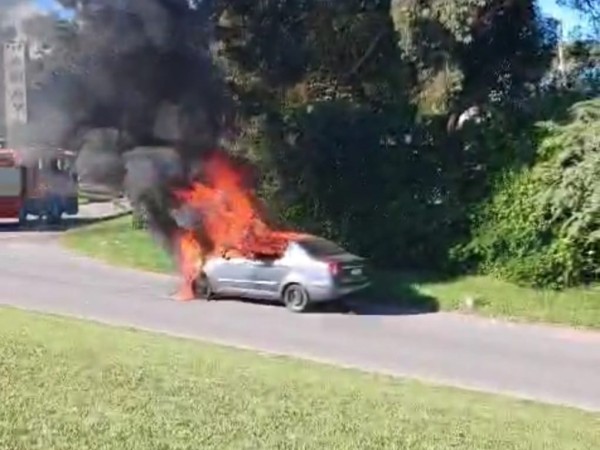 automóvil,incendió,PuntadelEste