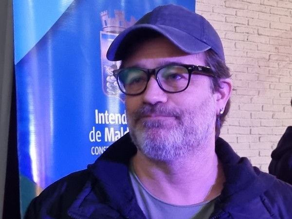 Gastón Pauls presentará "Sobre la marcha" en Punta del Este y contará su recuperación: "El adicto lo que quiere es anestesiar el dolor"