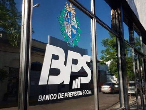 Existen más de 60 mil expedientes atrasados en el BPS, aseguró presidenta