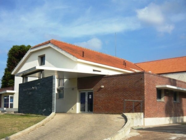 Reintegraron a trabajadora del Hospital de San Carlos despedida por empresa tercerizada