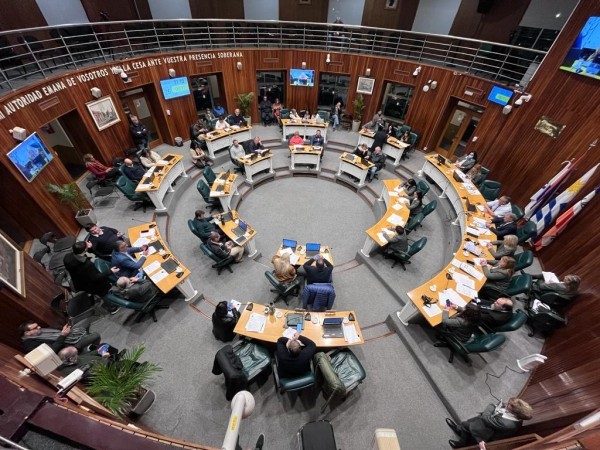 Por qué el FA no votó a Rita Colombo para la vicepresidencia de la Junta: "Nuestros principios van totalmente en contra de esta persona"