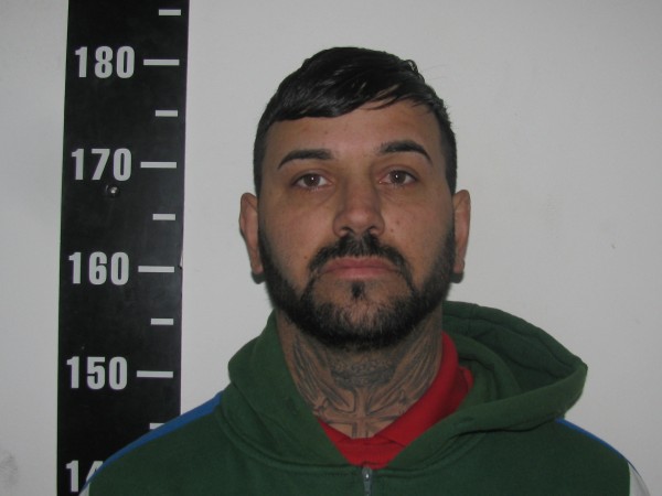 Fue condenado el hombre que hirió con arma blanca a un policía en Maldonado: tenía droga en su vehículo