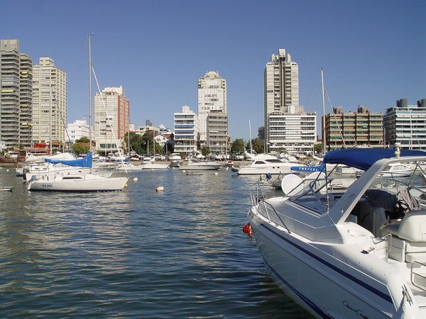 puerto de Punta del Este, jefe, embarcaciones, barcos, amarras