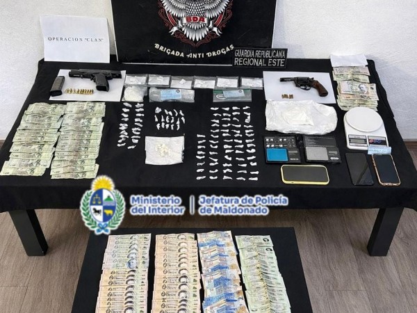 Incautaron cocaína y una pistola robada a un Policía: seis condenados tras megaoperativo con seis allanamientos en Maldonado y San Carlos