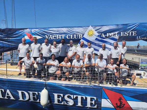 La Clipper Race parte desde Punta del Este rumbo a Sudáfrica