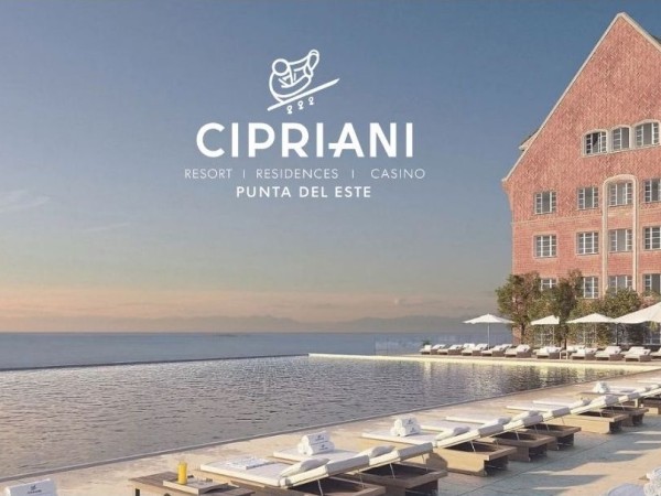 Realizan capacitación a más de 130 jóvenes para trabajar en el Cipriani Resort