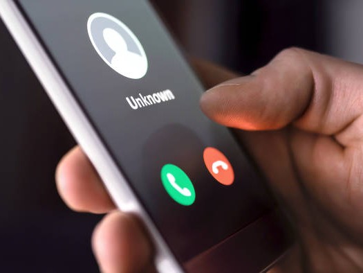 Intendencia alerta por estafas telefónicas con falsas amenazas de remates por deudas