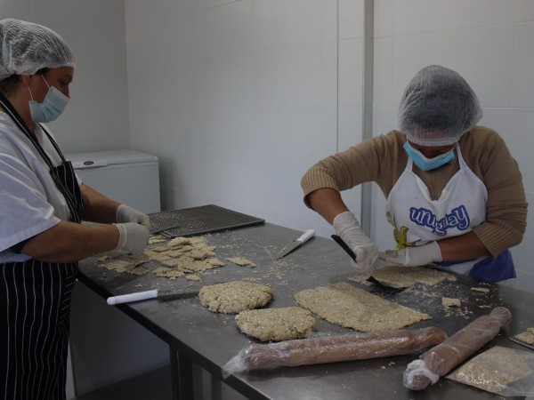 Cursos de formación laboral de la Intendencia superaron los cupos previstos en varias áreas