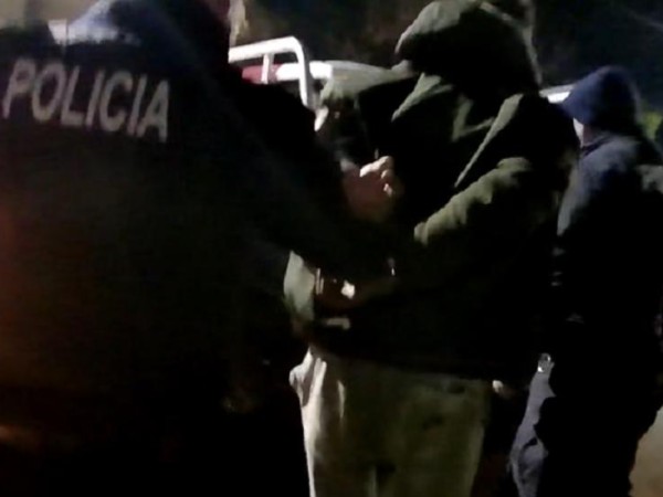 Agredió a su pareja y causó destrozos en la casa y el auto: tenía problemas con el consumo de drogas y cumplirá prisión preventiva