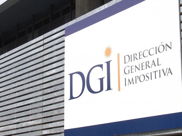 Más de 400.000 uruguayos ya realizaron el trámite del IRPF a un mes del inicio de la campaña