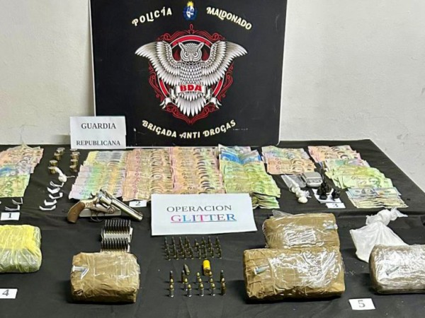 Operación “GLITTER”: cuatro condenados y casi cinco kilos de cocaína incautados tras múltiples allanamientos en Maldonado