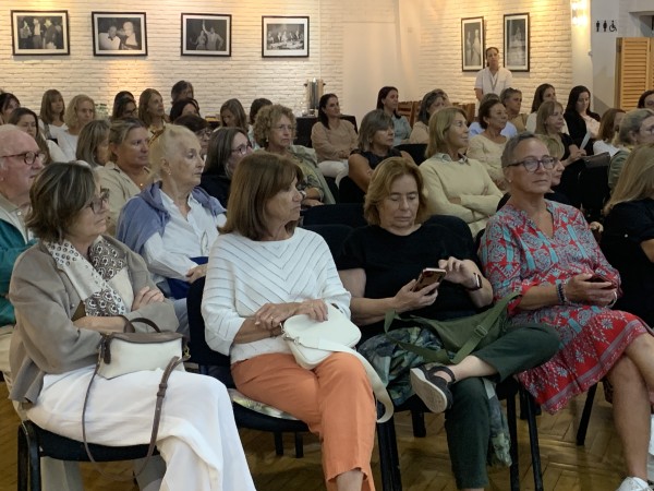 Charla sobre  salud, bienestar y longevidad femenina se realizó en el marco de los 50 años del Sanatorio Mautone