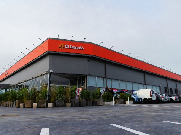El Dorado inauguró su segunda gran superficie en Montevideo