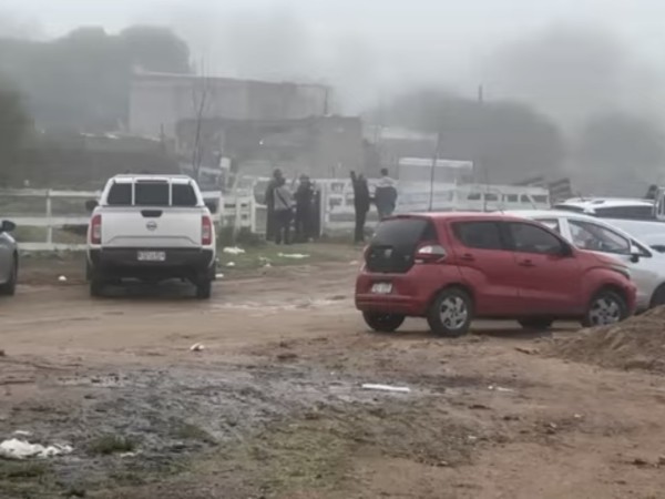 Asesinaron a un hombre en San Carlos de un balazo en la espalda