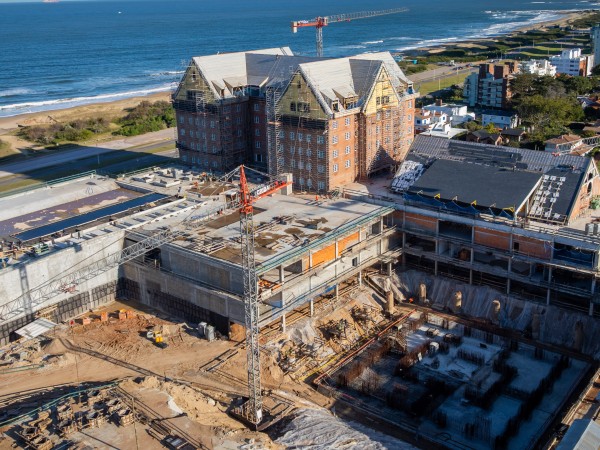 Incertidumbre por la inauguración del Cipriani Resort tras la situación beligerante entre la empresa constructora y el Sunca