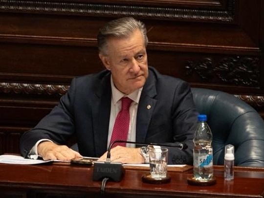 Diputado Gurméndez: presupuesto del gobierno afecta seguridad jurídica de inversores y eso repercute en Maldonado