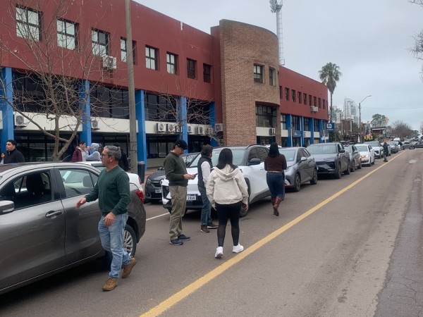 Manifestación de conductores de Uber y Cabify exigiendo mayor control de vehículos irregulares