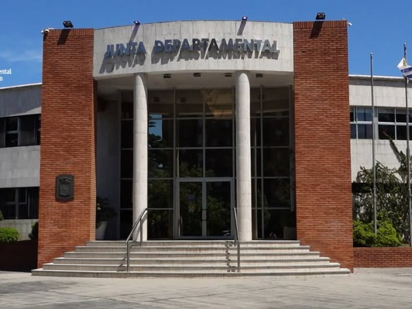 El 80% del presupuesto de la Junta Departamental se destina a salarios que en algunos casos superan los 300 mil pesos