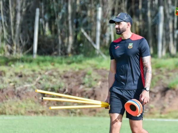 Boghossian, entrenador, Deportivo Maldonado, Torneo Apertura, cesado