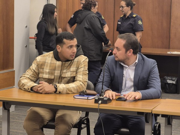 Jugador que agredió a árbitro no se presentó en audiencia; Fiscalía quiso declararlo en rebeldía