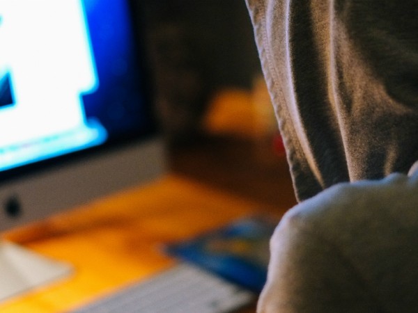 Vendía su auto por redes sociales, la engañaron con una falsa transferencia y cuatro personas fueron condenadas por estafa