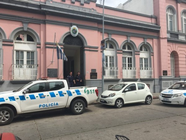 jefatura de policía, plaza san fernando, maldonado, robo, abitab