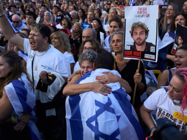 Así fueron los emotivos reencuentros de los rehenes argentinos liberados por Hamas con sus familias en Israel