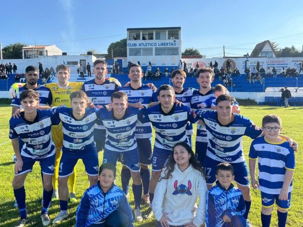 Copa OFI: Libertad ganó otra vez sobre la hora y San Carlos perdió el invicto