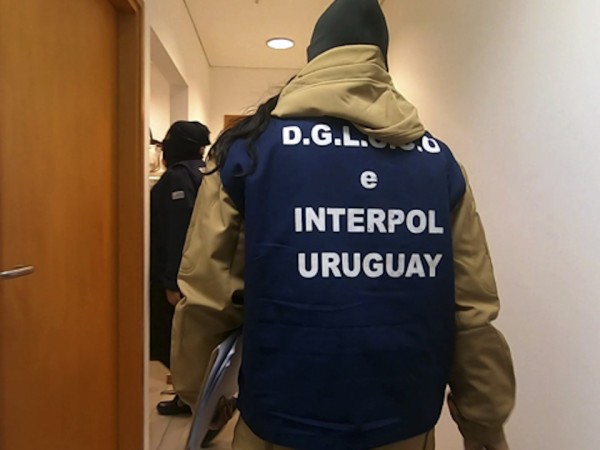 Salió de la cárcel porque supuestamente había terminado la condena pero no era así; Interpol lo buscaba y durante su persecución un policía le disparó