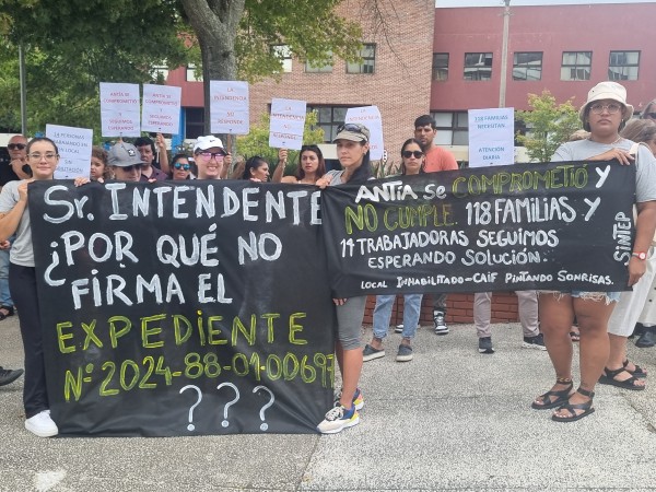 Antía,Caif,Pintando,Sonrisas,trabajadoras,IntendenciadeMaldonado