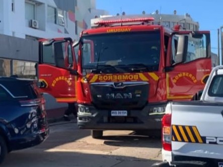 Bomberos, Policía, incendio, Hotel, Punta del Este