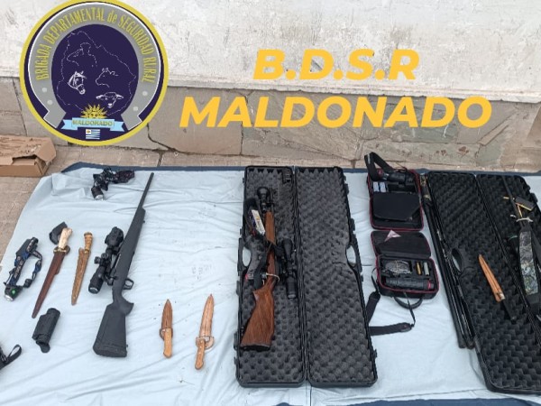 La Policía detuvo a cuatro hombres con animales cazados y armas en una camioneta por Ruta 39