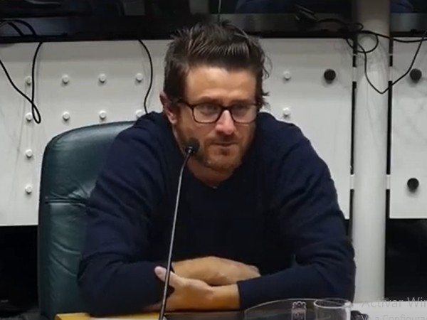 Edil colorado pidió extender obras de saneamiento y cuestionó la respuesta del Estado a la situación de calle