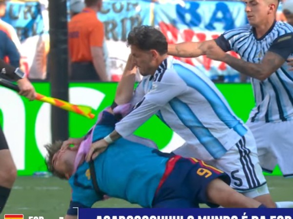 Jugador argentino terminó a los golpes tras la final de la Copa del Mundo