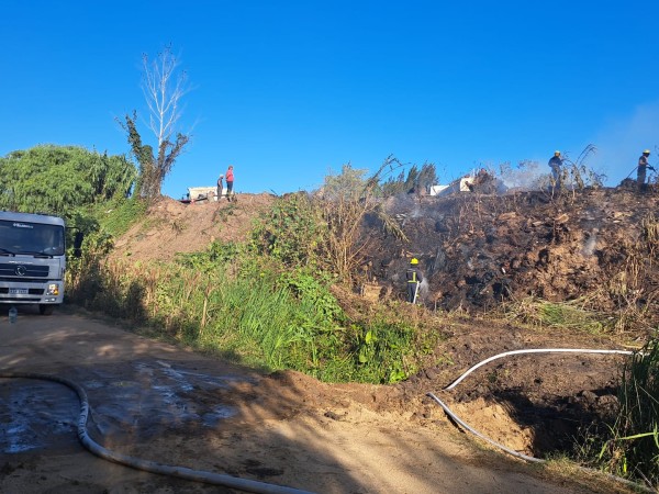 Incendio en La Barra movilizó a Bomberos