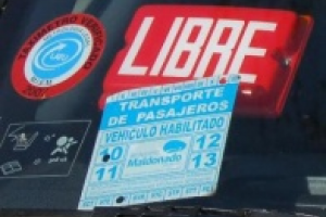 Taxistas del interior reclaman el uso de mamparas
