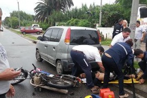 Motociclista lesionado