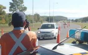 Caos de tránsito por flujo turístico en la frontera

