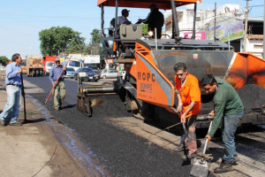 Cortan calle en San Carlos por recapado asfáltico