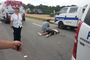 Dos lesionados al chocar en entrada a La Capuera
