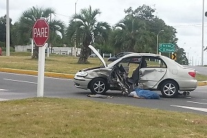 Una mujer murió tras chocar en la Interbalnearia