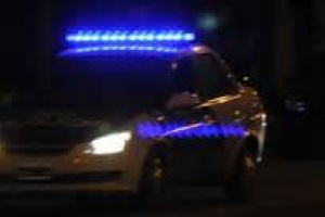 Robo, rapiña, o transacción bajo presión por una petaca de grapa miel