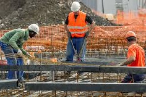 Trabajadores de la construcción protestaron por atrasos en pago de quincena