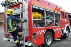 Bomberos de San Carlos realizan charlas informativas