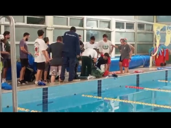 Un hombre sufrió un paro cardíaco en centro deportivo de San Carlos y fue reanimado por guardavidas