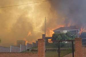 La policía impidió que se cometieran delitos o saqueos durante le evacuación por el incendio en el Cerro del Toro