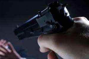 Asaltaron a una mujer a mano armada en barrio Artigas