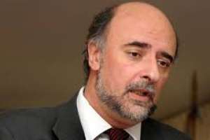 Mieres: el ajuste fiscal “es hijo del despilfarro de Mujica y de la tozudez de Vázquez”