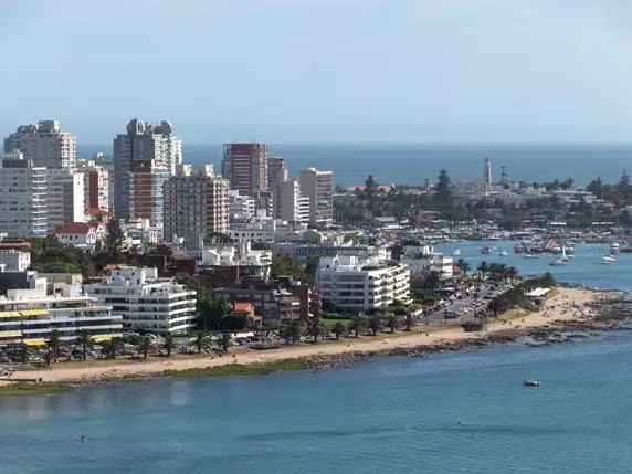 Creadora de contenido dice que Punta del Este es el mejor lugar para vivir en Uruguay y explica por qué
